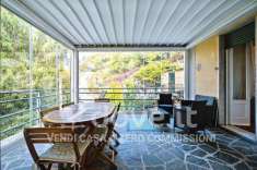 Foto Appartamento in vendita a Brunate