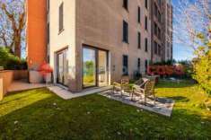 Foto Appartamento in vendita a Buccinasco - 3 locali 127mq
