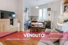 Foto Appartamento in vendita a Buccinasco