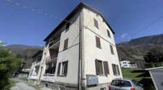 Foto Appartamento in vendita a Buglio In Monte - 5 locali 91mq