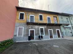 Foto Appartamento in vendita a Busto Arsizio