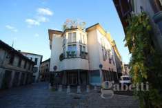 Foto Appartamento in vendita a Busto Arsizio