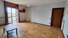 Foto Appartamento in vendita a Cadeo - 4 locali 108mq