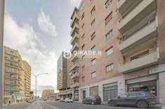 Foto Appartamento in vendita a Cagliari - 7 locali 210mq