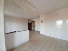 Foto Appartamento in vendita a Caivano - 4 locali 90mq
