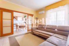 Foto Appartamento in vendita a Calvizzano - 4 locali 110mq