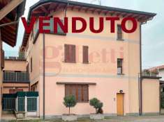 Foto Appartamento in vendita a Cantu'