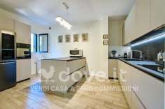 Foto Appartamento in vendita a Canzo