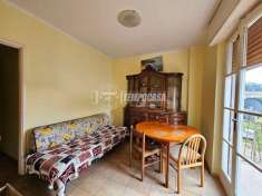 Foto Appartamento in vendita a Capiago Intimiano