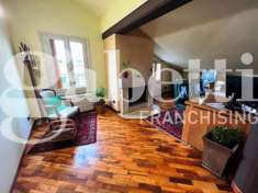 Foto Appartamento in vendita a Capriano Del Colle - 4 locali 161mq