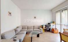 Foto Appartamento in vendita a Carate Brianza