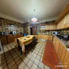 Foto Appartamento in vendita a Carini - 7 locali 188mq