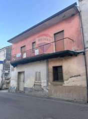 Foto Appartamento in vendita a Carinola