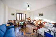 Foto Appartamento in vendita a Carmagnola - 8 locali 360mq