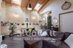 Foto Appartamento in vendita a Caronno Pertusella - 2 locali 70mq