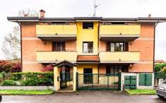 Foto Appartamento in vendita a Caronno Pertusella