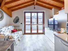 Foto Appartamento in vendita a Caronno Pertusella