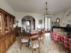 Foto Appartamento in vendita a Carpineti