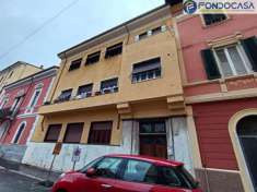 Foto Appartamento in vendita a Carrara - 4 locali 120mq