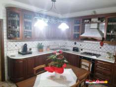 Foto Appartamento in vendita a Carrara 100 mq  Rif: 927577
