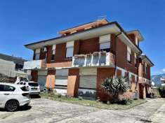 Foto Appartamento in vendita a Carrara