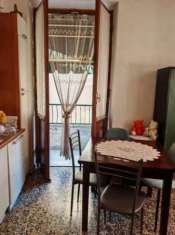 Foto Appartamento in vendita a Carrara