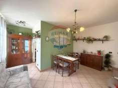 Foto Appartamento in vendita a Casalzuigno - 3 locali 100mq