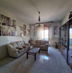 Foto Appartamento in vendita a Casarano - 5 locali 130mq