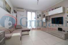 Foto Appartamento in vendita a Casatenovo