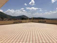 Foto Appartamento in vendita a Caserta