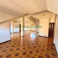 Foto Appartamento in vendita a Caserta