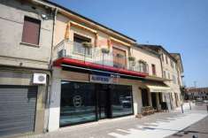 Foto Appartamento in vendita a Castagnaro - 4 locali 222mq