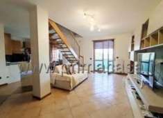 Foto Appartamento in vendita a Castel D'Azzano - 4 locali 123mq