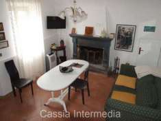 Foto Appartamento in vendita a Castel Sant'Elia - 4 locali 110mq
