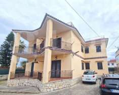 Foto Appartamento in vendita a Castel Volturno