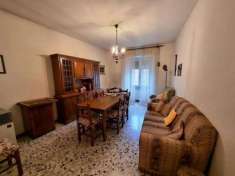 Foto Appartamento in vendita a Castell'Arquato - 5 locali 100mq