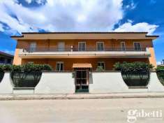 Foto Appartamento in vendita a Castello Di Cisterna