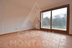 Foto Appartamento in vendita a Castello Tesino