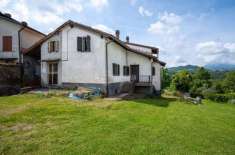 Foto Appartamento in vendita a Castelnovo Ne' Monti