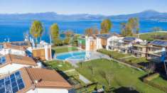 Foto Appartamento in vendita a Castelnuovo Del Garda