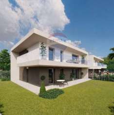 Foto Appartamento in vendita a Castelnuovo Del Garda