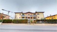 Foto Appartamento in vendita a Castelvetro Di Modena - 6 locali 157mq
