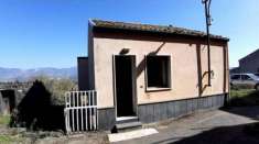 Foto Appartamento in vendita a Castiglione Di Sicilia - 3 locali 50mq
