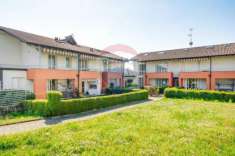 Foto Appartamento in vendita a Castronno - 3 locali 81mq