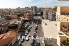 Foto Appartamento in vendita a Catania - 3 locali 108mq