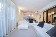 Foto Appartamento in vendita a Catania - 5 locali 124mq