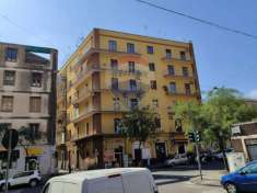 Foto Appartamento in vendita a Catania - 5 locali 140mq