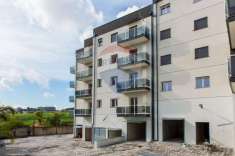 Foto Appartamento in vendita a Catania