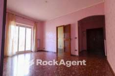 Foto Appartamento in vendita a Catanzaro - 3 locali 85mq