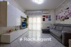 Foto Appartamento in vendita a Catanzaro - 4 locali 125mq